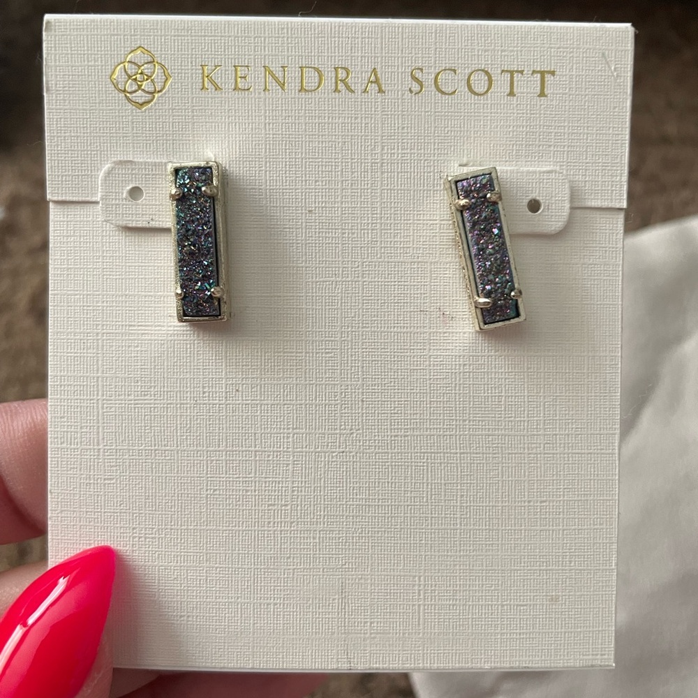 Kendra Scott Purple/gray druzy earrings